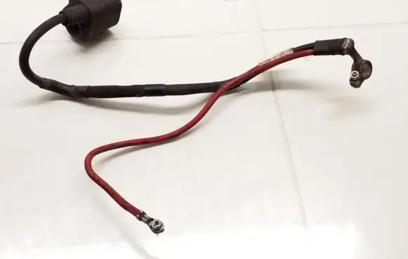 Skoda Superb B6 (3T) Positive cable (battery) 1K0971228M