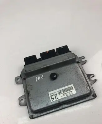 Nissan Qashqai+2 Engine control unit/module MEC951030
