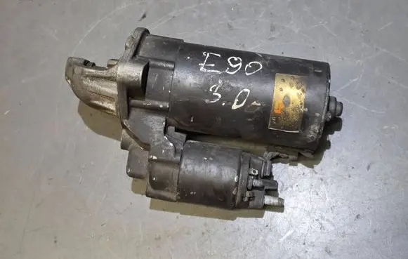 BMW 3 E90 E91 Starter motor 
