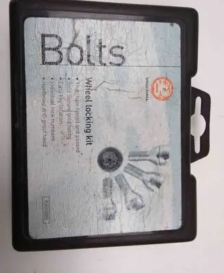 Opel Astra H Nuts/bolts 93173882