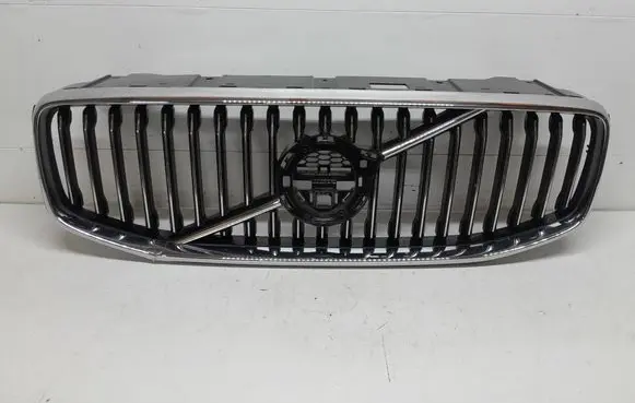 Volvo XC60 Front bumper upper radiator grill 31425535