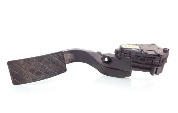 Audi A6 S6 C5 4B Accelerator throttle pedal 8D1723523L