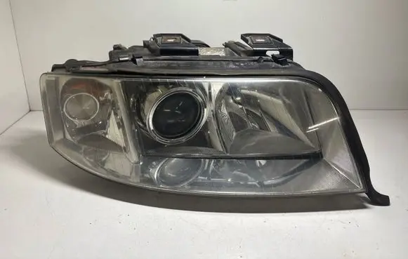 Audi A6 S6 C5 4B Headlight/headlamp