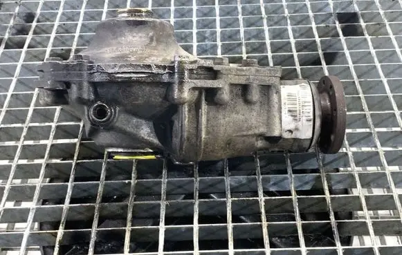 BMW X6 F16 Front differential 7558151