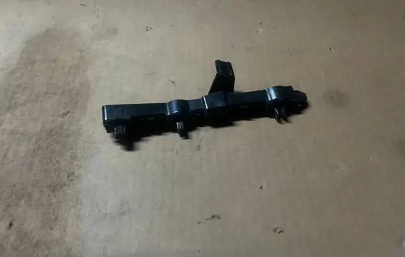 Nissan Qashqai Front bumper mounting bracket 622224EA0A