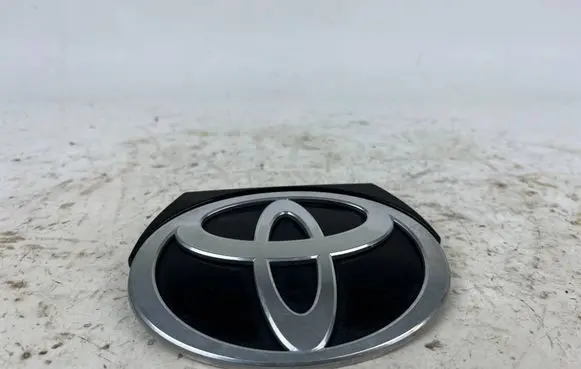 Toyota Mirai II Manufacturers badge/model letters GG51004720