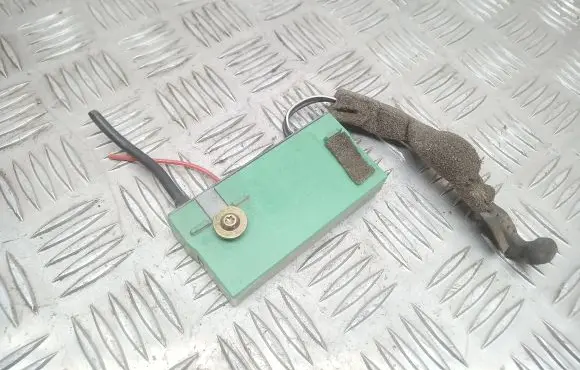 Antenna control unit