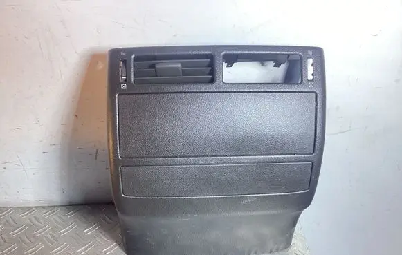 Toyota Land Cruiser (J200) Other center console (tunnel) element 6589230040