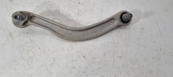 Mercedes-Benz C W205 Rear control arm 20413 A20413