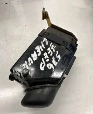 Jeep Cherokee Hazard light switch 56010158