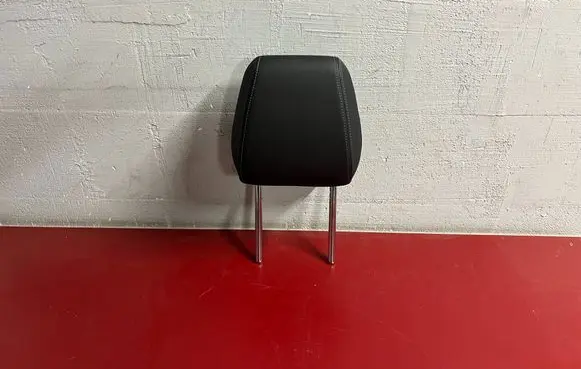 BMW X1 U11 Front seat headrest 