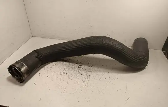 Jeep Grand Cherokee Intercooler hose/pipe 