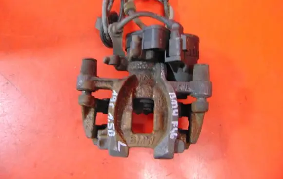 BMW 2 F46 Rear brake caliper