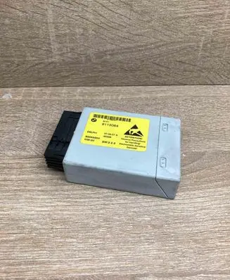 BMW 5 E60 E61 Center console control module 9113064