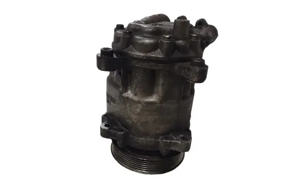Peugeot 607 Air conditioning (A/C) compressor (pump) 9663315680