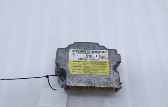 Mercedes-Benz B W245 Airbag control unit/module A1698206626
