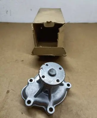 Opel Corsa B Water pump P342 P343 1334114