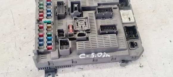 Citroen C5 Fuse module 9647448280