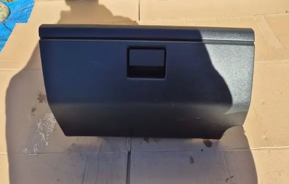 Land Rover Freelander 2 - LR2 Glove box VP6M5XH06015A