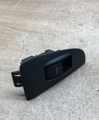 Toyota Avensis T250 Electric window control switch 7427105020