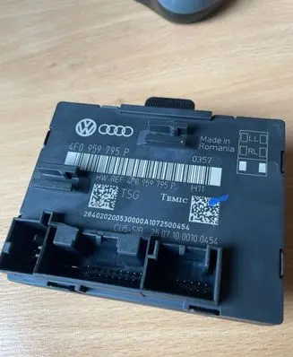 Audi A6 S6 C6 4F Door control unit/module 4F0959795P
