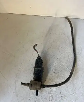 Mitsubishi Outlander Windscreen/windshield washer pump 3043125