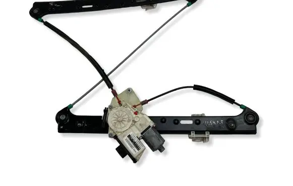 BMW X3 E83 Front door window regulator with motor 6925964