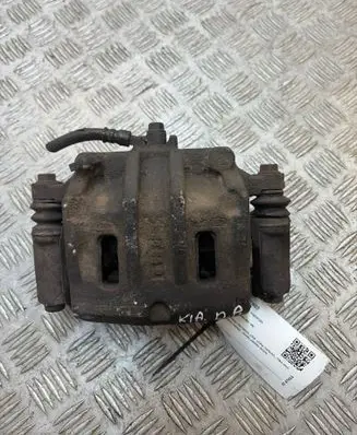 KIA Sorento Front brake caliper 