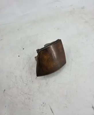 BMW 7 E32 Front indicator light 63131374014