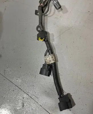 KIA Ceed Fuel injector wires 273502B000 C2B7E020 IGWIRE