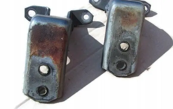 Suzuki Vitara (LY) Front door hinge set 