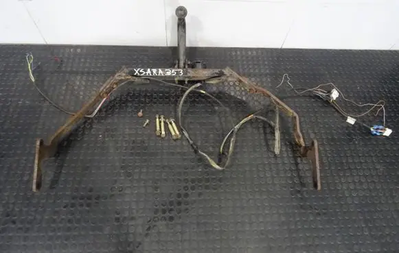 Citroen Xsara Picasso Tow bar 