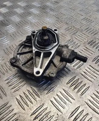 Hyundai i40 Vacuum pump