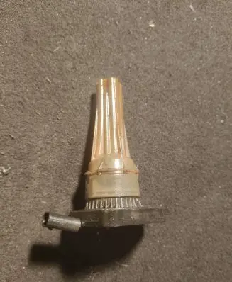 Audi Q2 - Oil level sensor 04C907660A 6PR01252500