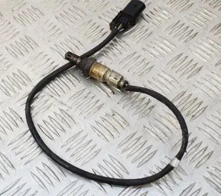 Volkswagen PASSAT B7 Lambda probe sensor 03L906262A