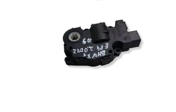BMW X1 E84 Air flap motor/actuator EFB432 CZ1139301030