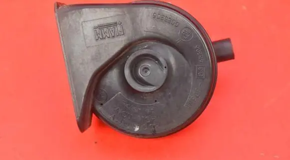 BMW 3 E90 E91 Horn signal 7159420