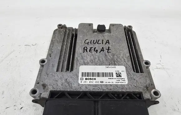 Alfa Romeo Giulia Engine control unit/module ECU 50543485 1039T03413 0281032462
