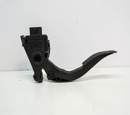 Audi A5 8T 8F Accelerator throttle pedal 8K1721523