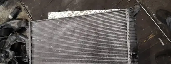 Volvo S40 Coolant radiator 3m5h8005tj