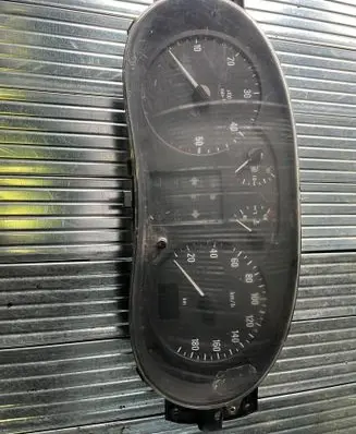 Nissan Interstar Speedometer (instrument cluster) 21650176 408999LZ NS0003203B