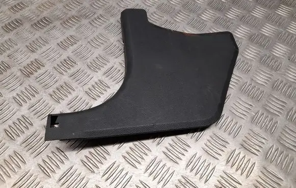 Mercedes-Benz E A207 Foot area side trim A2046881306