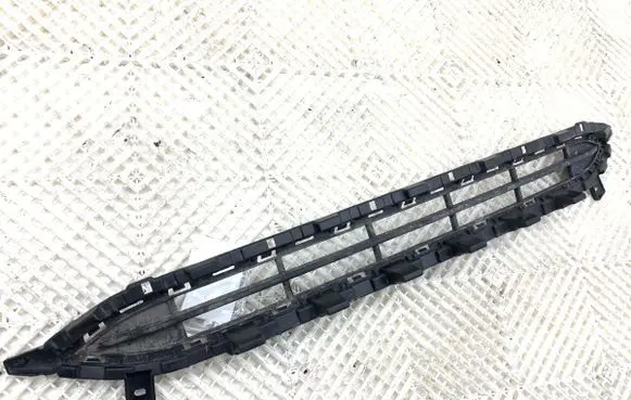 Hyundai i30 Front bumper lower grill 86561G4900