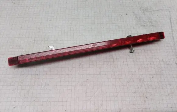 Audi A4 S4 B5 8D Third/center stoplight 8D9945097B