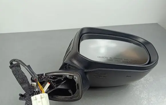 KIA Telluride Front door electric wing mirror 9A211327