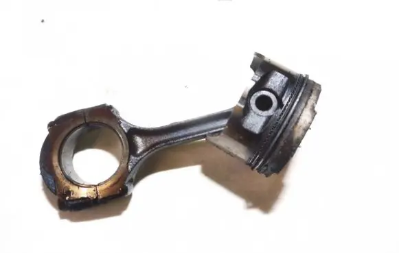 Renault Megane I Piston with connecting rod