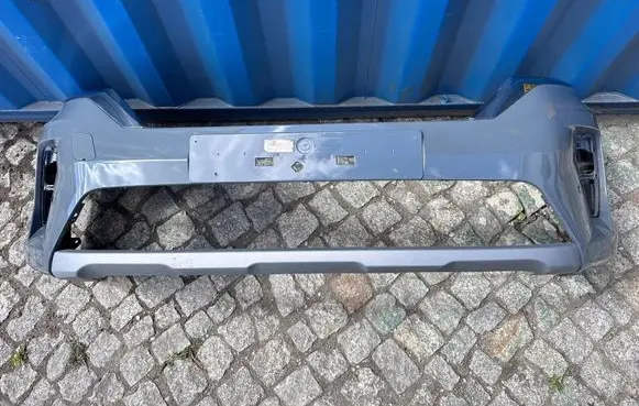 Nissan Townstar Front bumper 620221651R