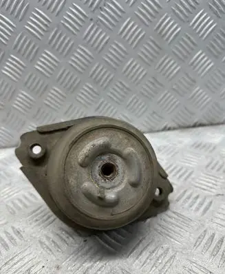 Mercedes-Benz ML W164 Engine mount bracket A2512403117