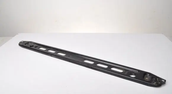 Volvo V60 Bottom radiator support slam panel 31368100
