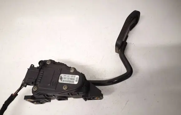 Ford Galaxy Accelerator throttle pedal 7M1721603A